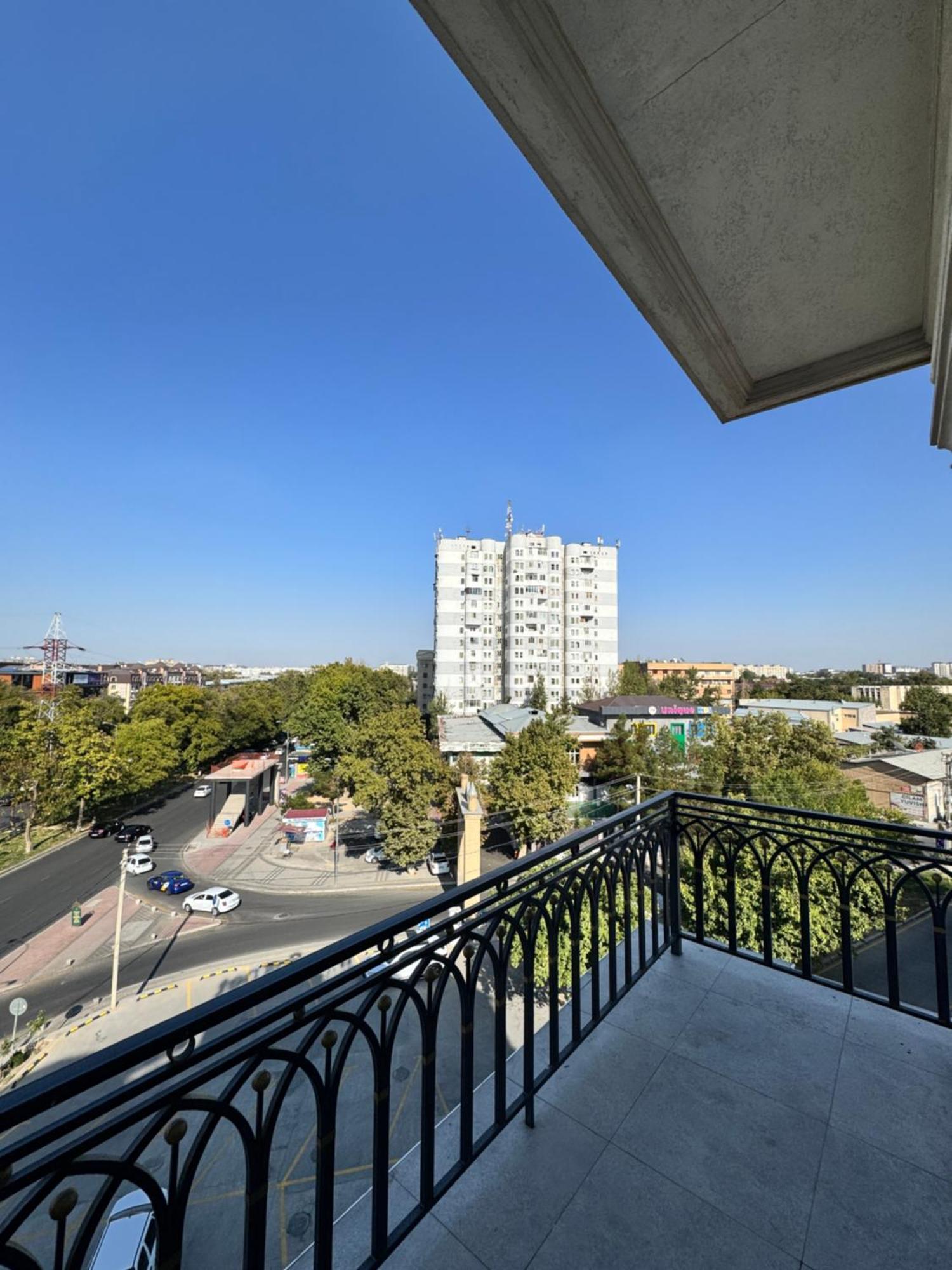 Garnet Hotel Tashkent Ngoại thất bức ảnh
