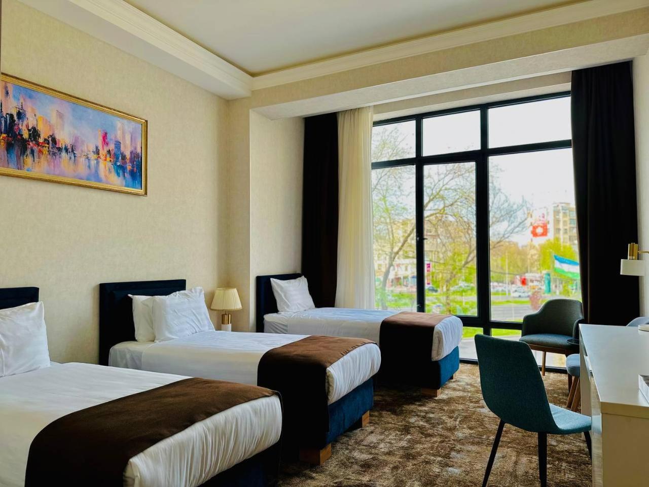 Garnet Hotel Tashkent Ngoại thất bức ảnh